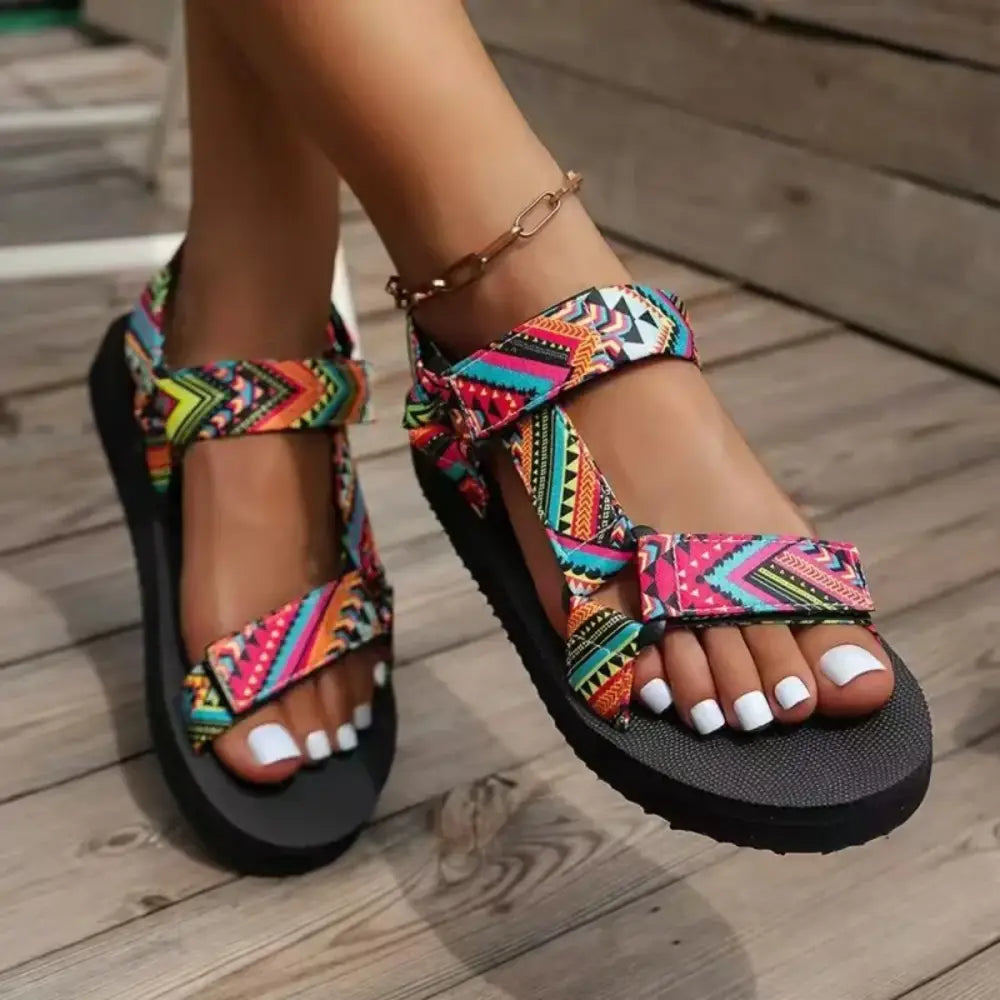 Cute beach sandals online