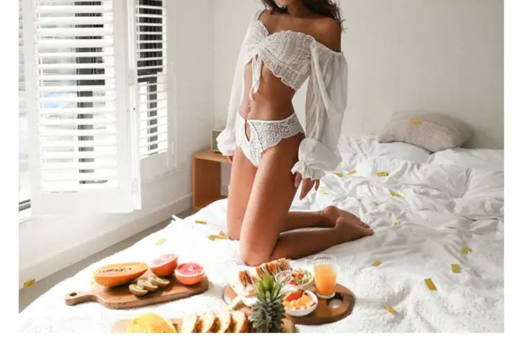Meetr Amazing Women’s G-String Lace Hollow-Out Underwear