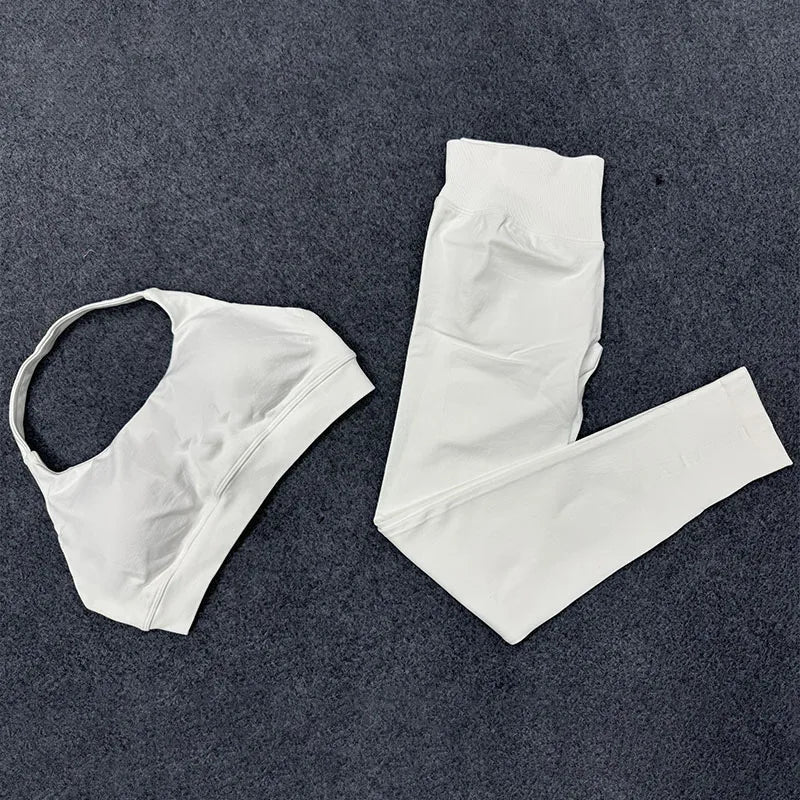 Seamless Yoga Set - Cropped Top & High-Waist Leggings