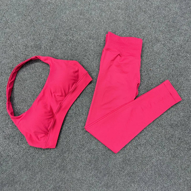 Seamless Yoga Set - Cropped Top & High-Waist Leggings